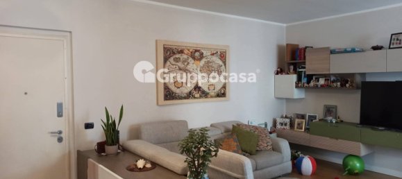 2 bedrooms Apartment in Milan, Italy No. 245332 10