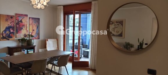 2 bedrooms Apartment in Milan, Italy No. 245332 3