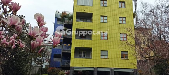 2 bedrooms Apartment in Milan, Italy No. 245332 27