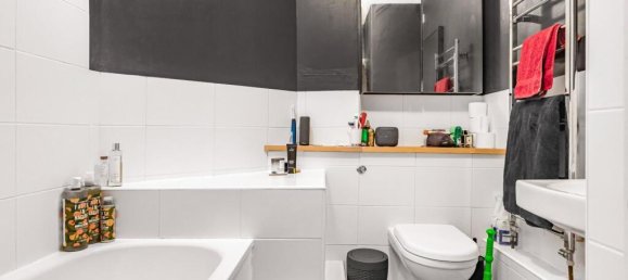 2 bedrooms House in London, United Kingdom No. 12378 11