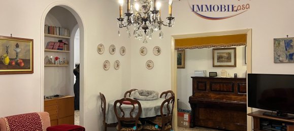 Apartamento de 4 habitaciónes en Chiavari, Italy No. 106844 2