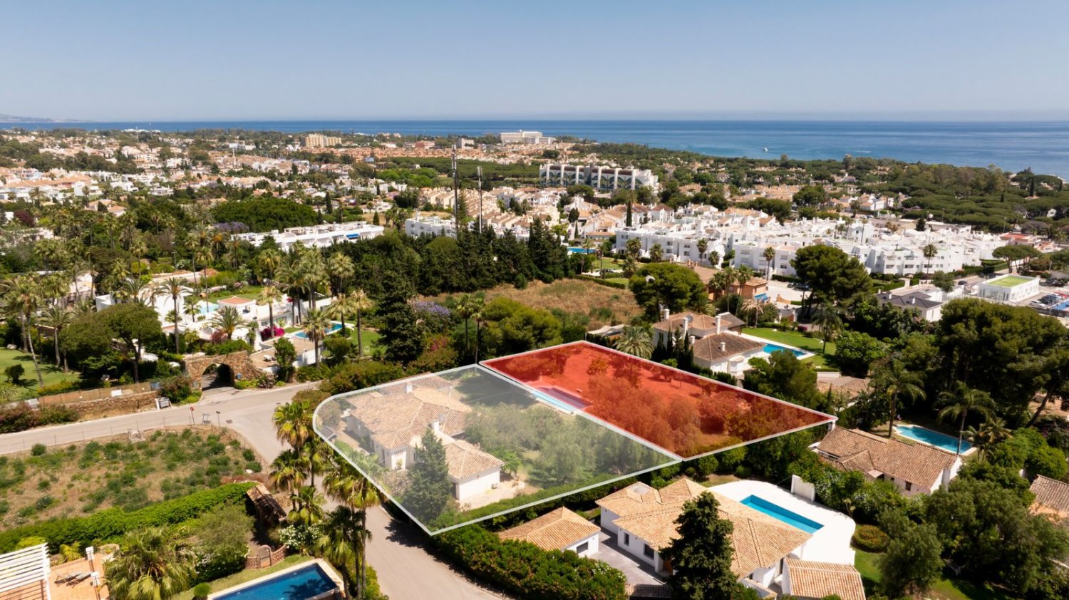  Land in Estepona, Spain No. 149817