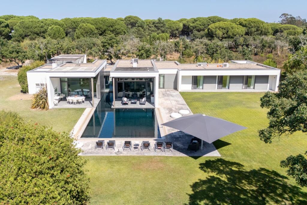 5 bedrooms Villa in Grandola, Portugal No. 117735