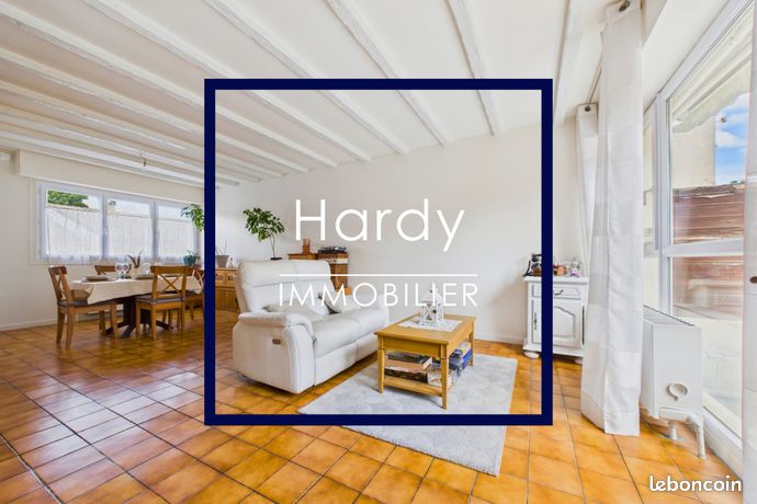 Дом с 3 спальнями в Они, Франция № 354010