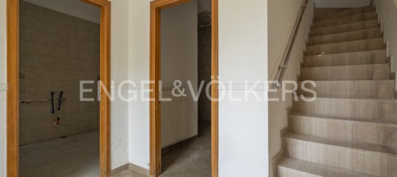 8 bedrooms House in Ragusa, Italy No. 125638 17