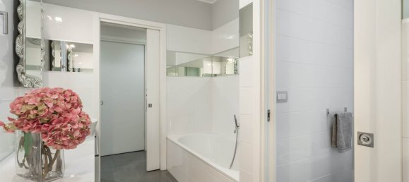 3 bedrooms Villa in Masate, Italy No. 295134 16