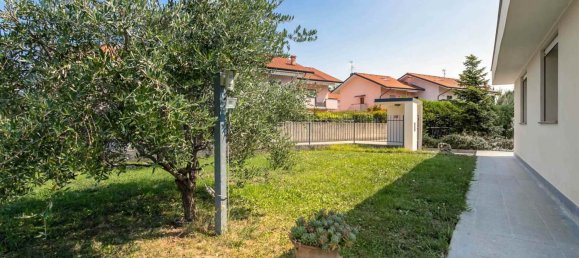 3 bedrooms Villa in Masate, Italy No. 295134 36