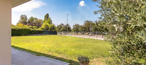 3 bedrooms Villa in Masate, Italy No. 295134 37