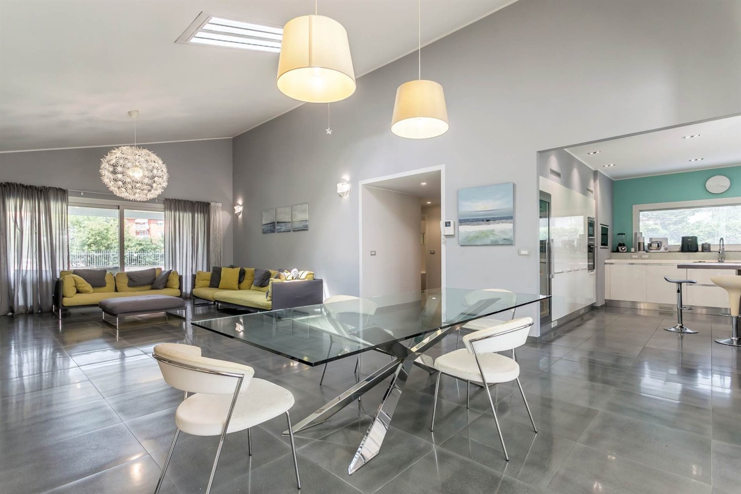 3 bedrooms Villa in Masate, Italy No. 295134