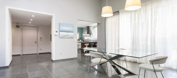 3 bedrooms Villa in Masate, Italy No. 295134 7