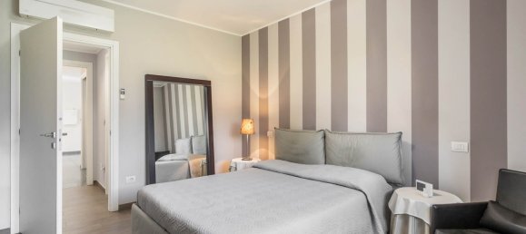 3 bedrooms Villa in Masate, Italy No. 295134 19