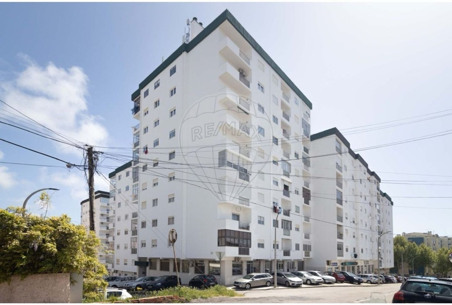 117m² Commercial property in Setubal, Portugal No. 92715