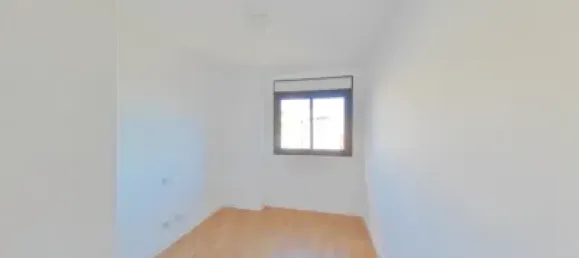 3 bedrooms Apartment in Madrid, Spain No. 178854 5