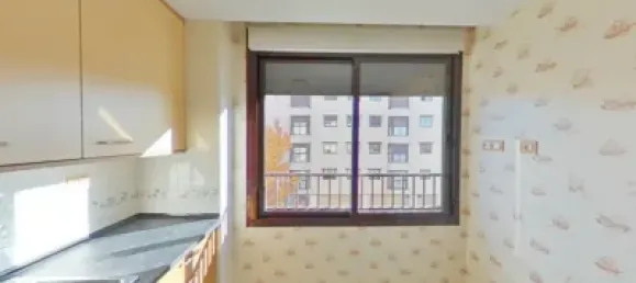 3 bedrooms Apartment in Madrid, Spain No. 178854 14