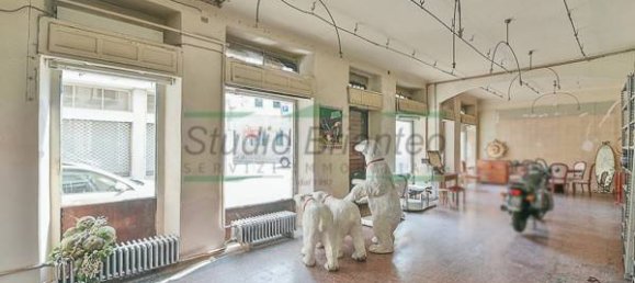 4 rooms Commercial property in Giussano, Italy No. 80102 3