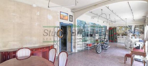 4 rooms Commercial property in Giussano, Italy No. 80102 6