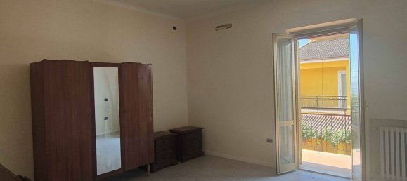 Casa de 6 divisões em Acquaviva Picena, Italy N.º 159564 8