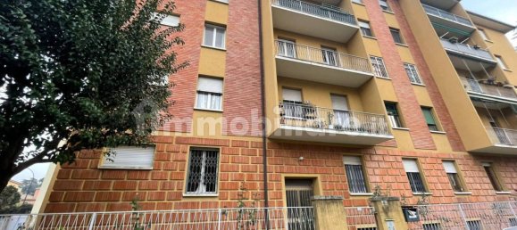 2 Schlafzimmer Wohnung in Bologna, Italy, Nr. 23924 4