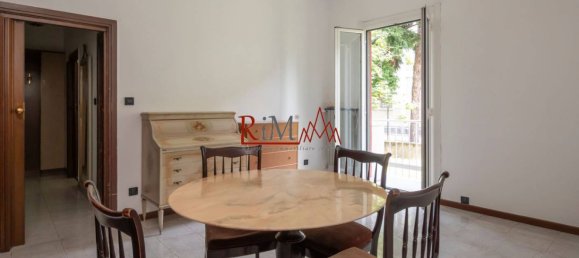 1 bedroom Apartment in Milan, Italy No. 347564 4