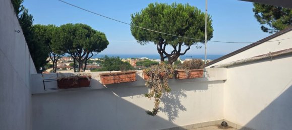 4 Schlafzimmer Haus in Numana, Italy, Nr. 346723 16