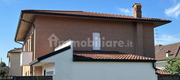 Villa de 5 dormitorios en Solaro, Italy No. 355765 6