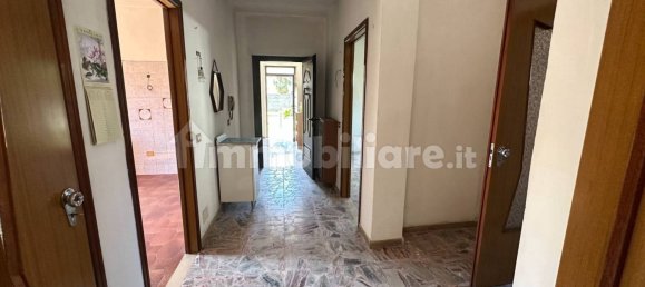 Villa de 5 dormitorios en Solaro, Italy No. 355765 21