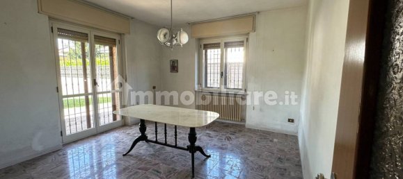 Villa de 5 dormitorios en Solaro, Italy No. 355765 14