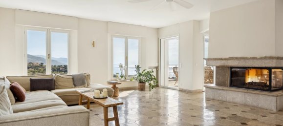 7 bedrooms Villa in Roquebrune-Cap-Martin, France No. 1597 4