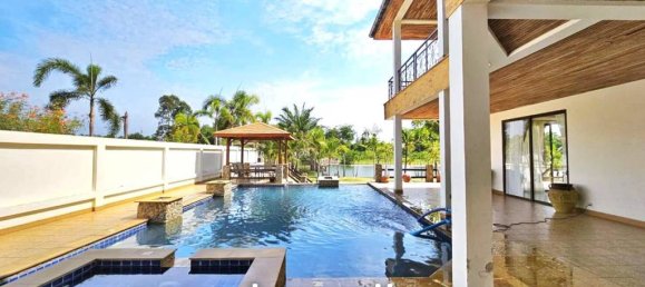 5 bedrooms Cafe / restaurant in Pattaya, Thailand No. 15336 3