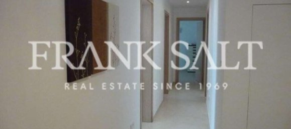 Квартира с 3 спальнями в Слима, Мальта № 10672 10