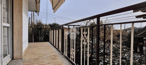 2 غرف نوم فيلا في Cavaria con Premezzo, Italy رقم 298399 19