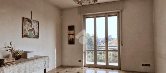 2 غرف نوم فيلا في Cavaria con Premezzo, Italy رقم 298399 12