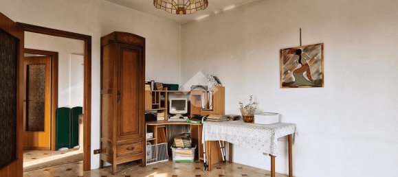 2 غرف نوم فيلا في Cavaria con Premezzo, Italy رقم 298399 11