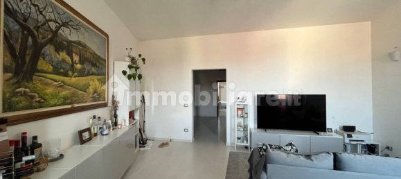 2 Schlafzimmer Wohnung in Livorno, Italy, Nr. 275630 32