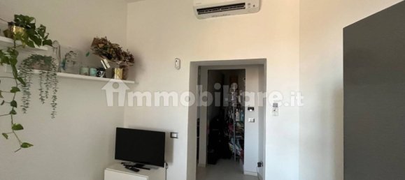 2 Schlafzimmer Wohnung in Livorno, Italy, Nr. 275630 15