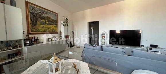 2 Schlafzimmer Wohnung in Livorno, Italy, Nr. 275630 34