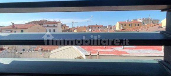 2 Schlafzimmer Wohnung in Livorno, Italy, Nr. 275630 33