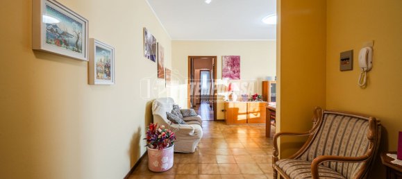 2 chambres Appartement à Fontevivo, Italy No. 59094 10