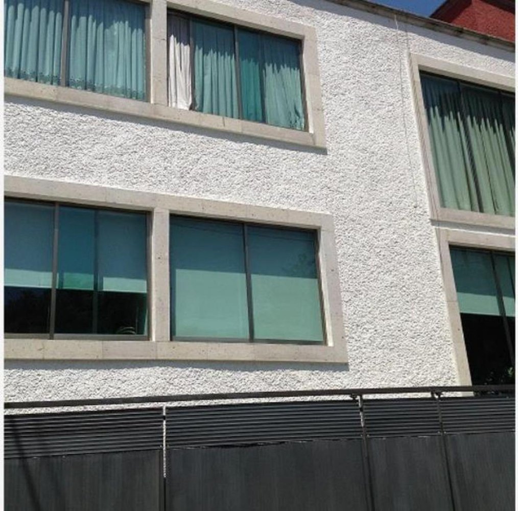  Building in Mexicali, Mexico No. 200821