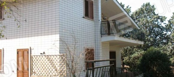 7 rooms Villa in Cassano delle Murge, Italy No. 231917 6