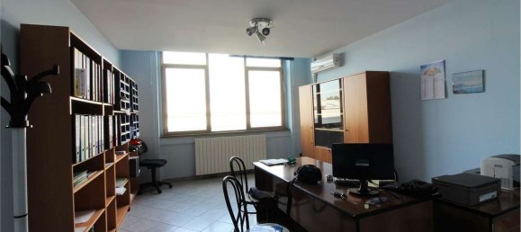 Bureau à Gorgonzola, Italy 120m² No. 359007 7