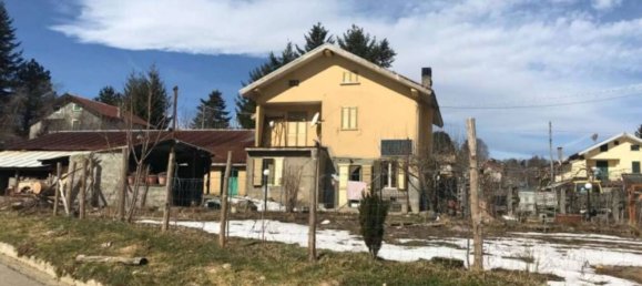 3غرفة شقة في Taverna, Italy رقم 262960 3