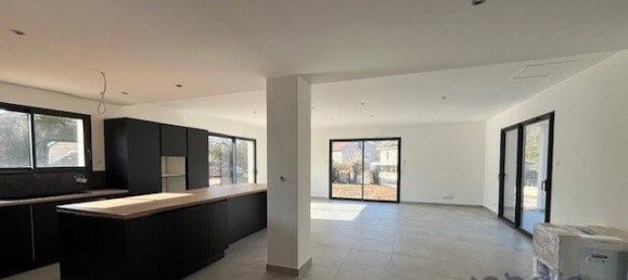 4 Schlafzimmer Haus in Cote-d'Or, France, Nr. 328846 2