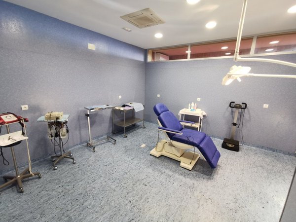 240m² Commercial property in Benidorm, Spain No. 18240