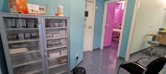 240m² Commercial property in Benidorm, Spain No. 18240 18