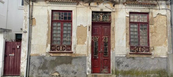 4 غرف نوم منزل في Espinho, Portugal رقم 30066 2