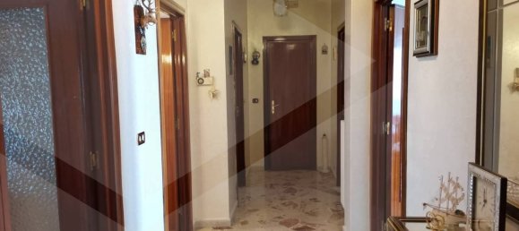 Apartamento de 3 divisões em Modugno, Italy N.º 17296 5