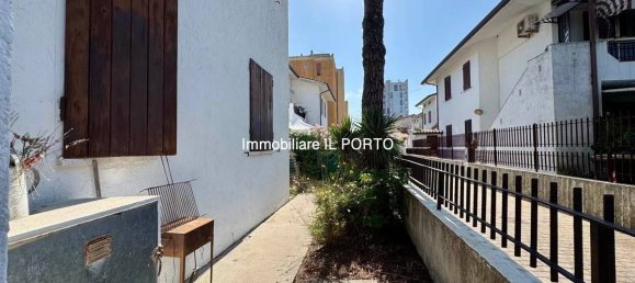 2 bedrooms House in Comacchio, Italy No. 274652 18