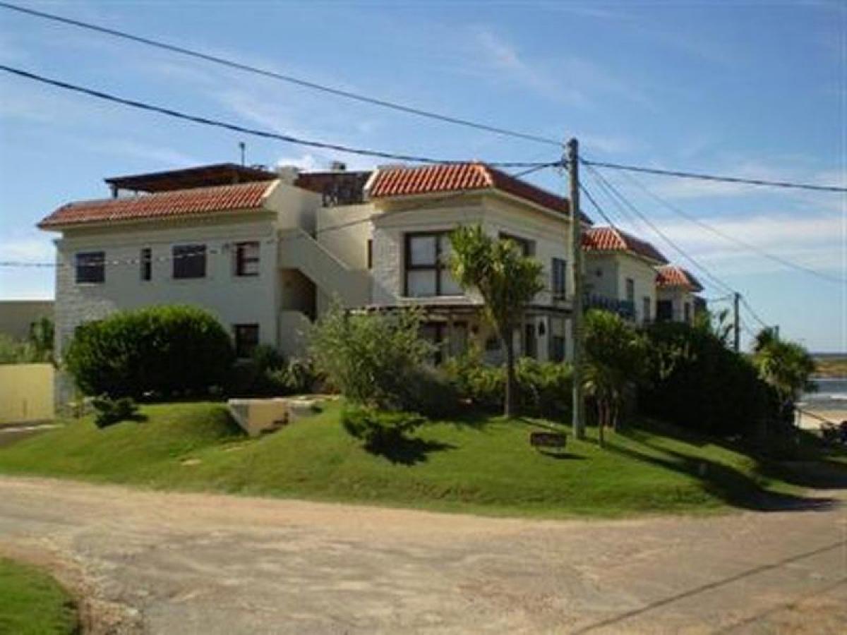 Квартира с 2 спальнями в Мальдонадо, Уругвай № 1502