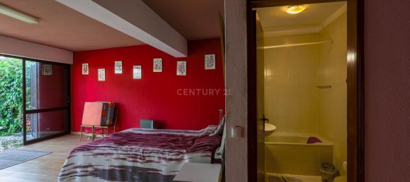 10 Schlafzimmer Haus in Corroios, Portugal, Nr. 122488 20